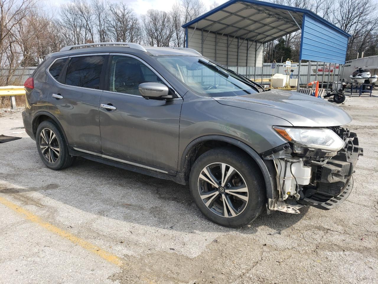 2017 NISSAN ROGUE S - Image 4
