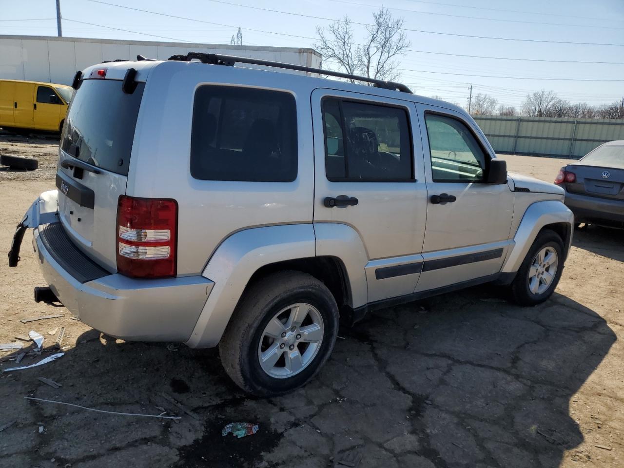 2011 JEEP LIBERTY SP - Image 3