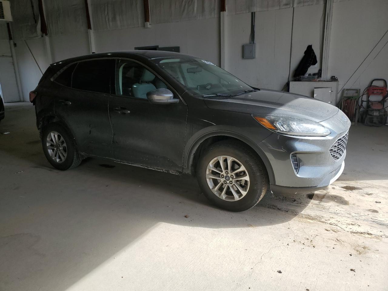 2020 FORD ESCAPE SE - Image 4