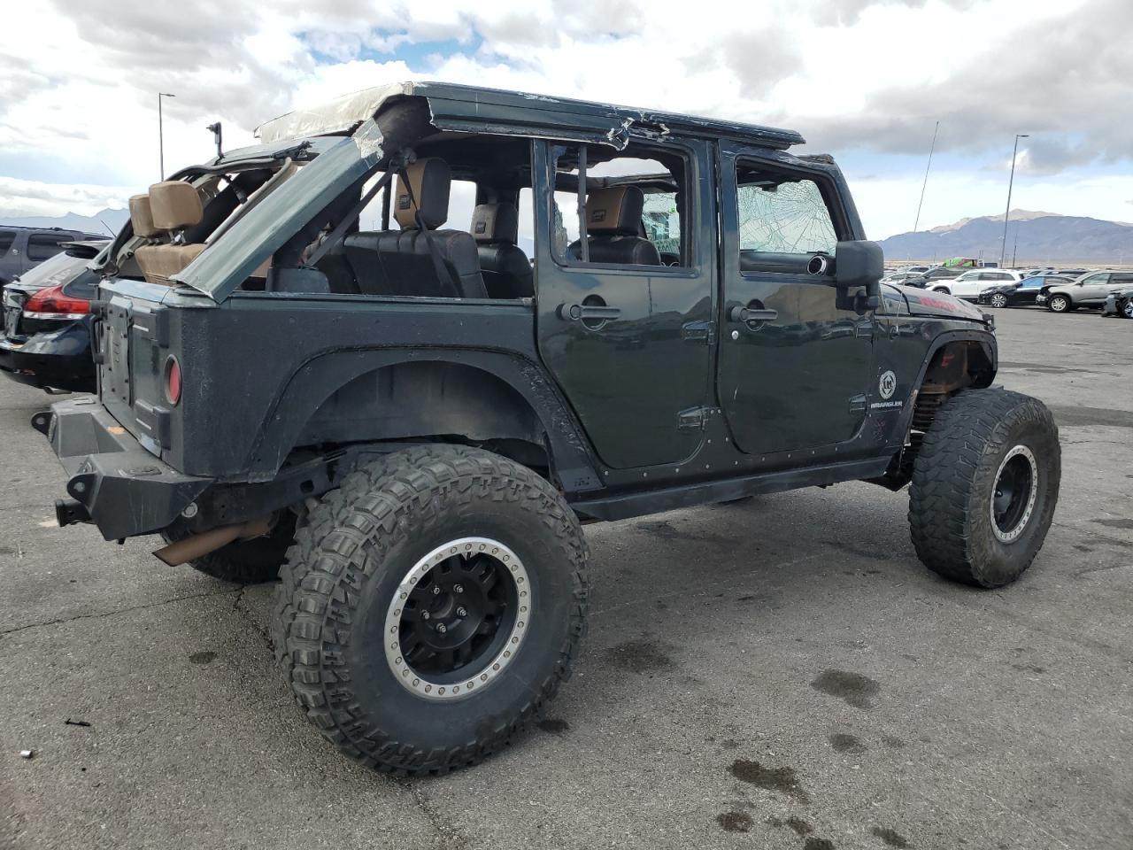 2012 JEEP WRANGLER U - Image 3