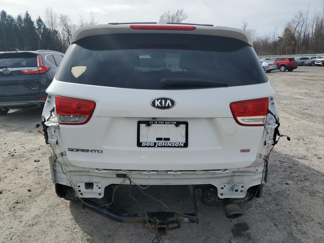 2016 KIA SORENTO LX - Image 6
