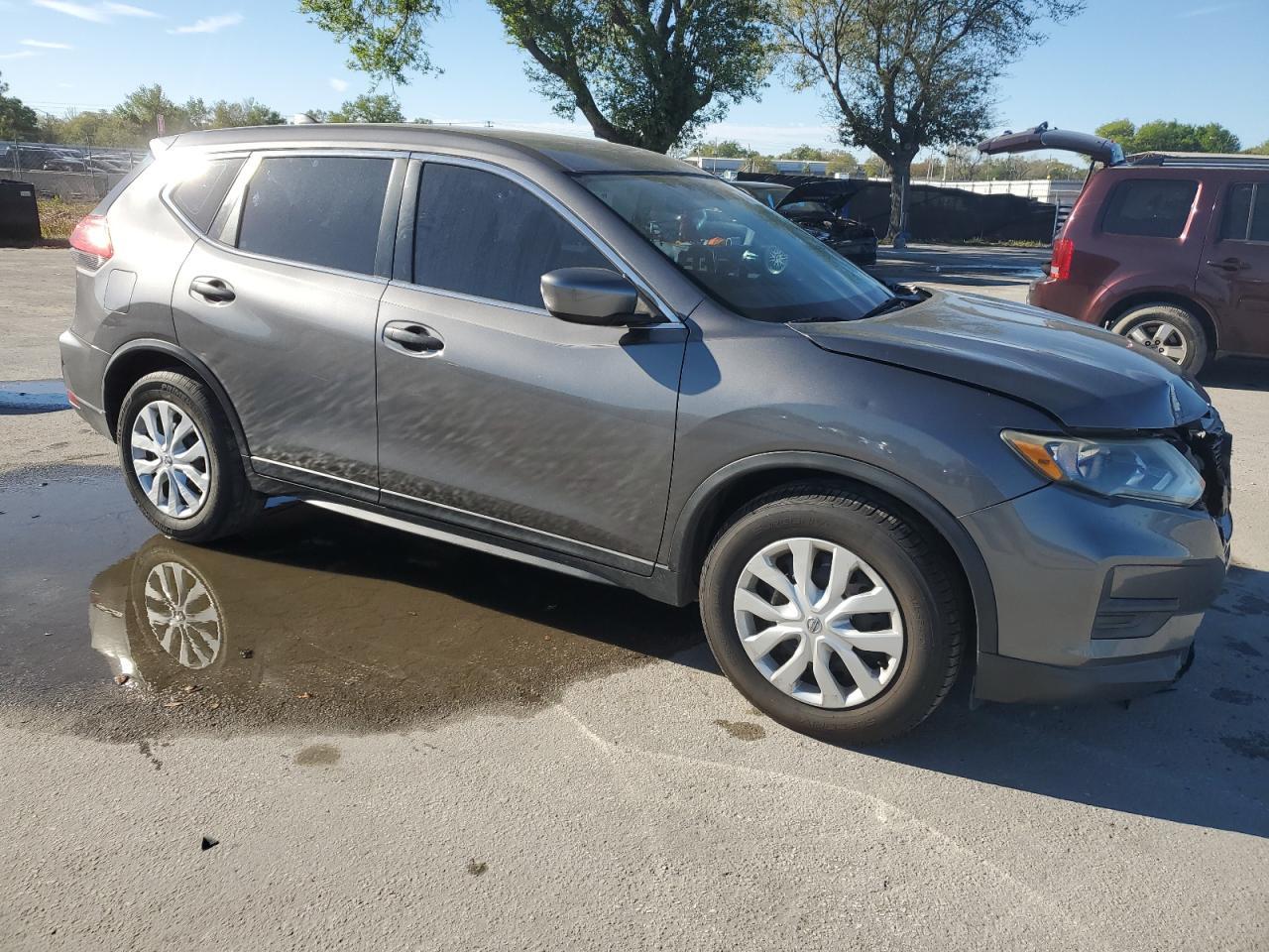 2017 NISSAN ROGUE S - Фото 4