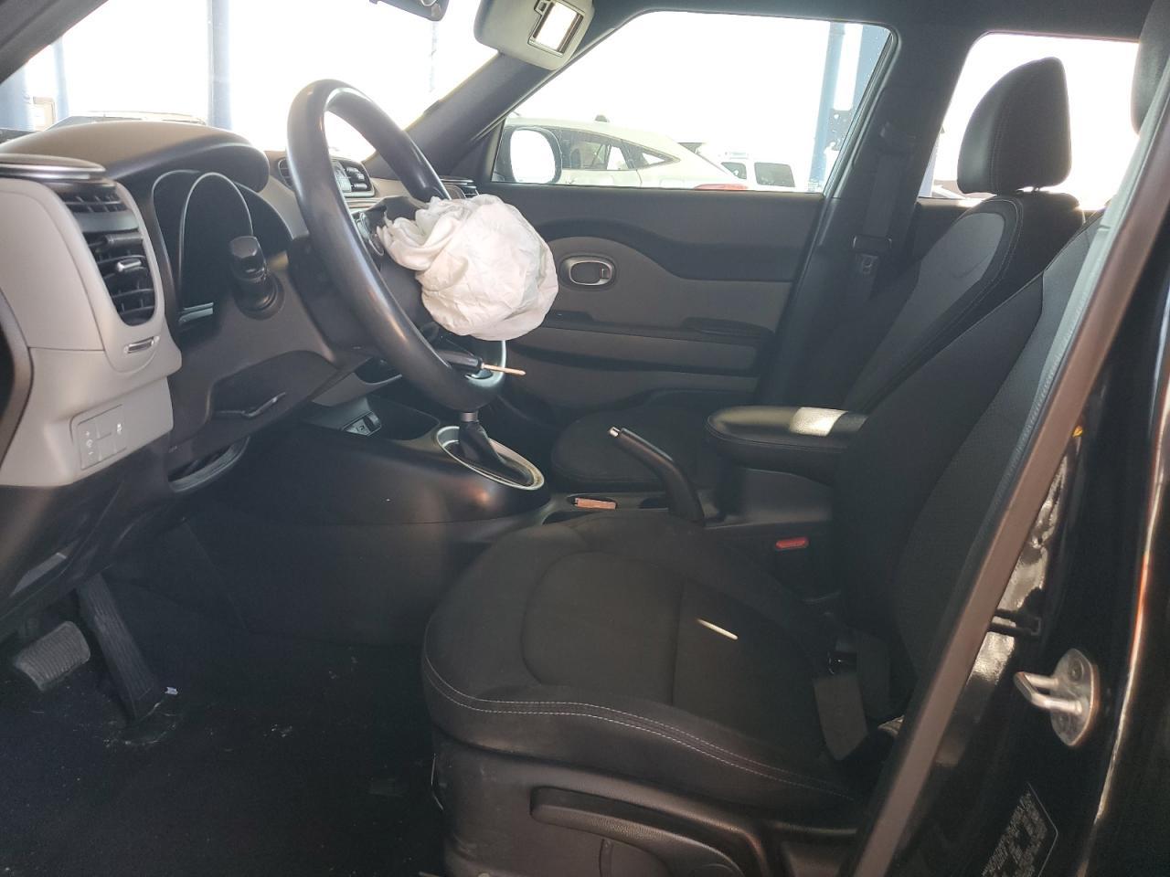 2019 KIA SOUL + - Image 7