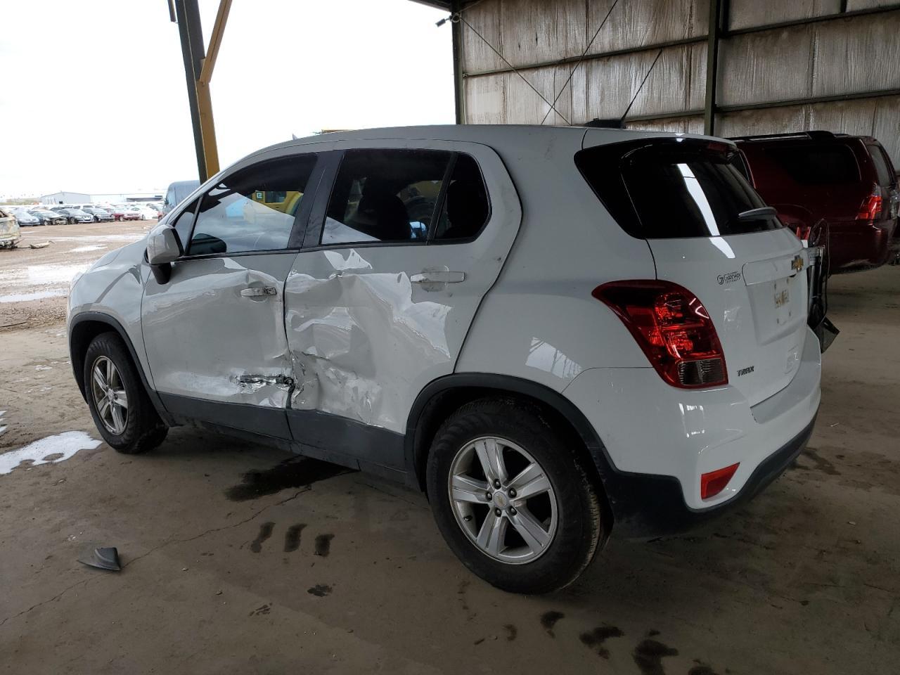 2021 CHEVROLET TRAX LS - Image 2