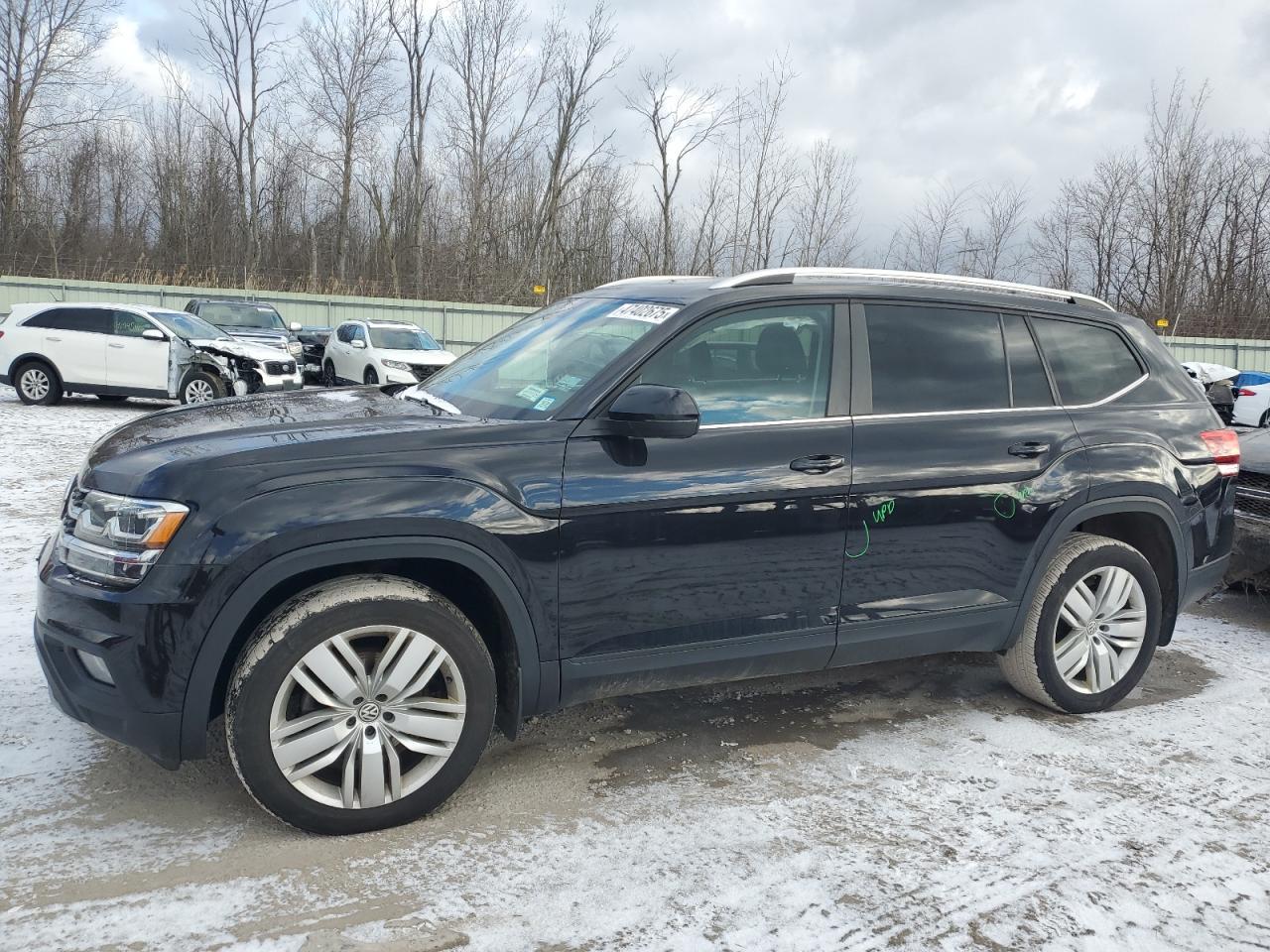 2019 VOLKSWAGEN ATLAS SE