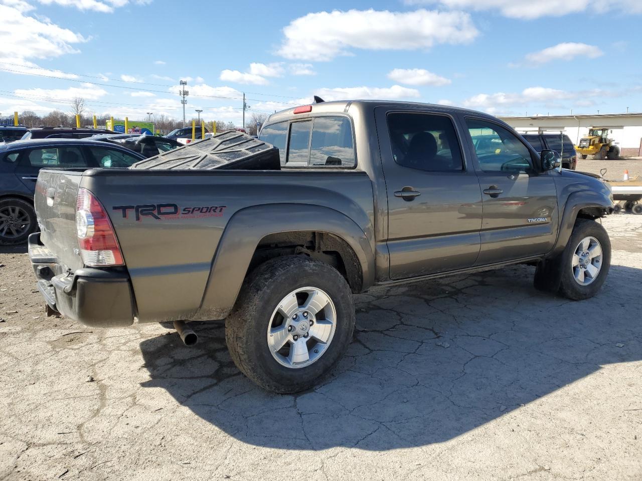 2014 TOYOTA TACOMA DOU - Image 3
