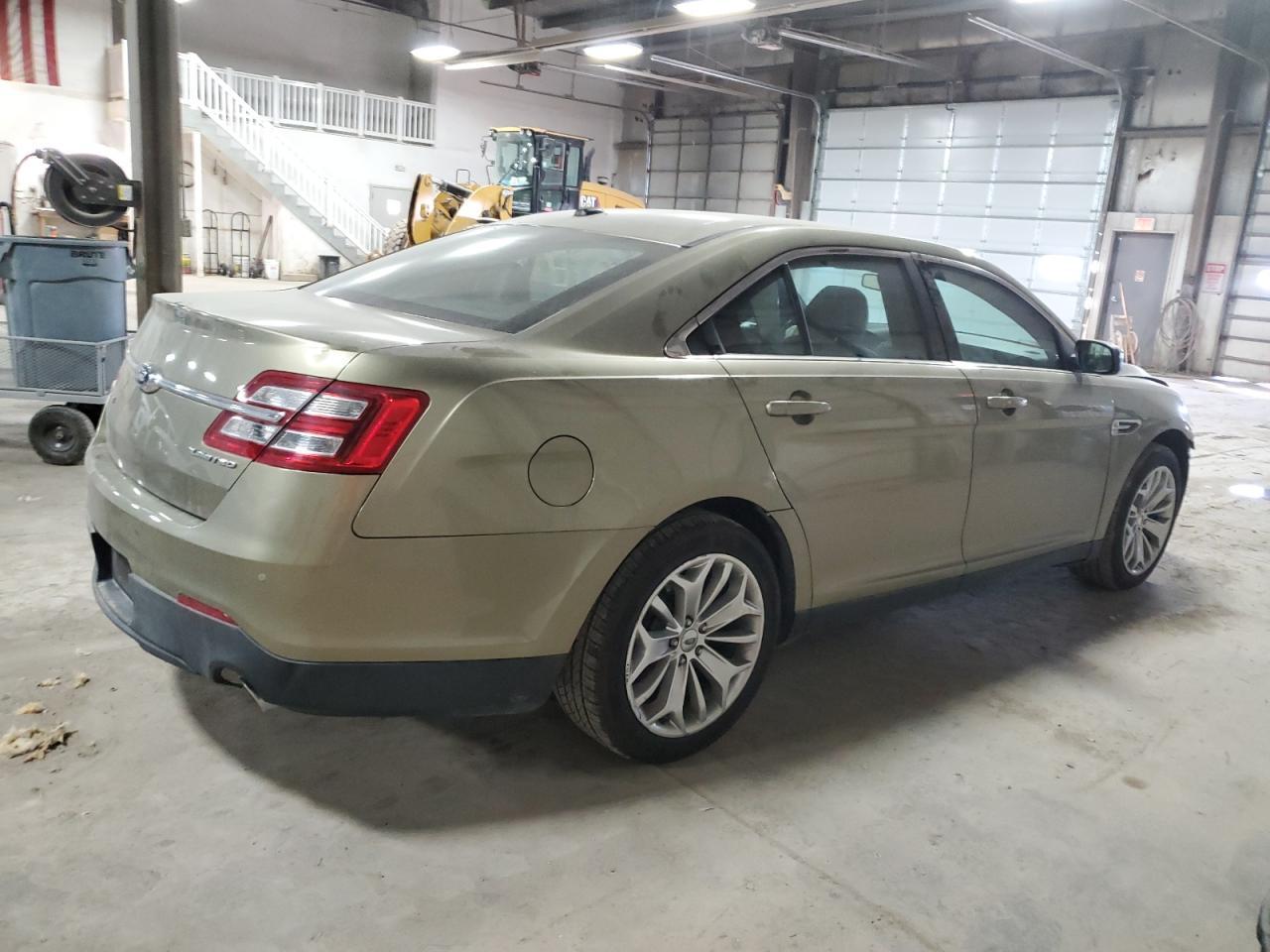 2013 FORD TAURUS LIM - Image 3