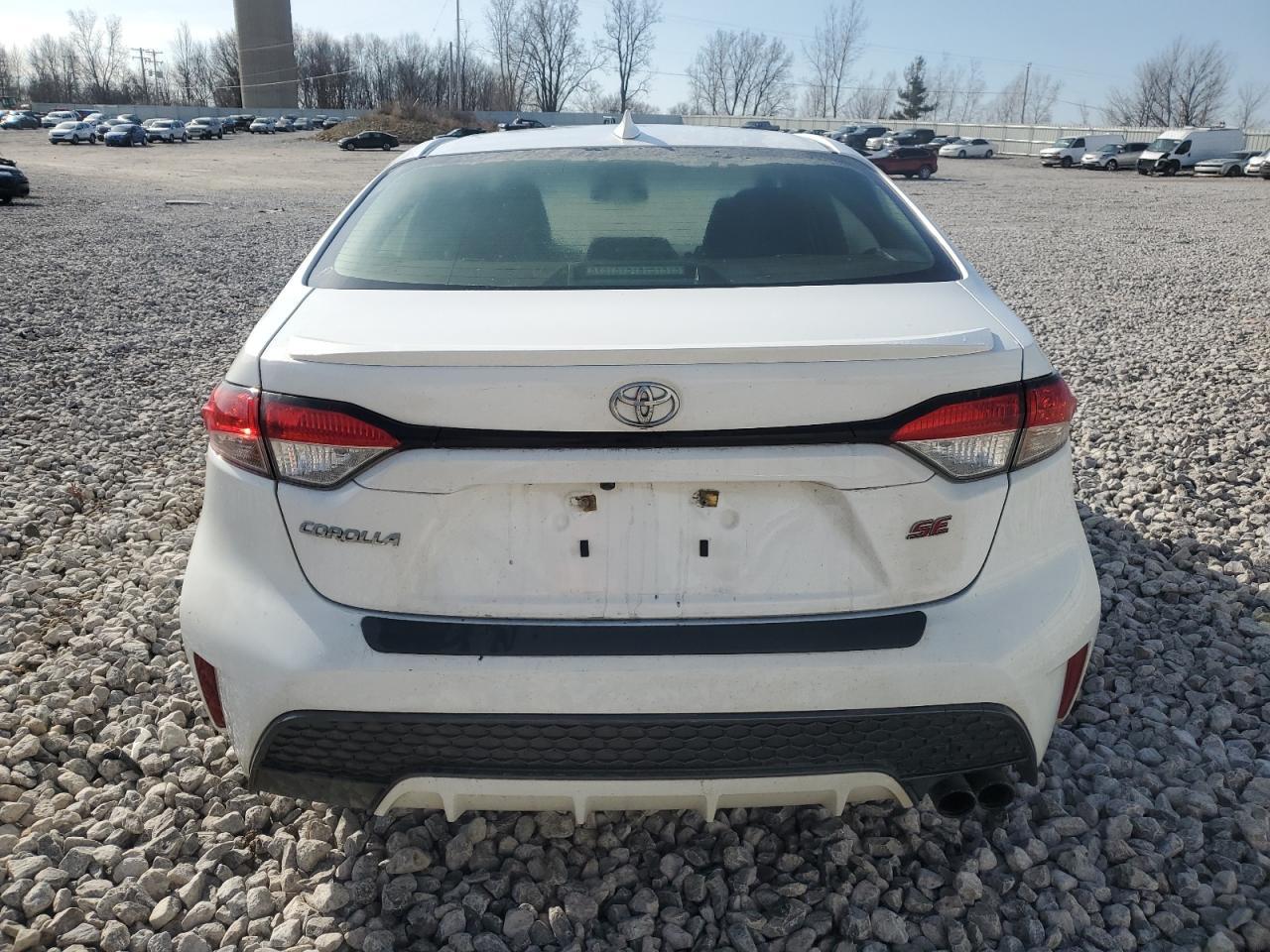 2020 TOYOTA COROLLA SE - Image 6