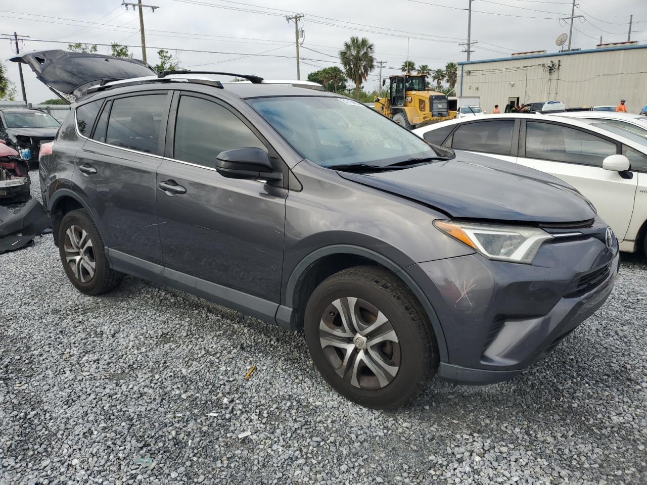 2016 TOYOTA RAV4 LE - Фото 4