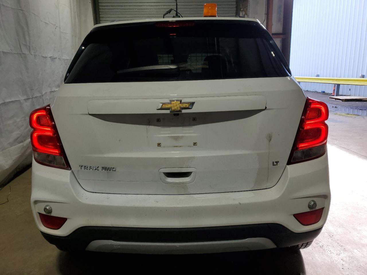 2019 CHEVROLET TRAX 1LT - Фото 6