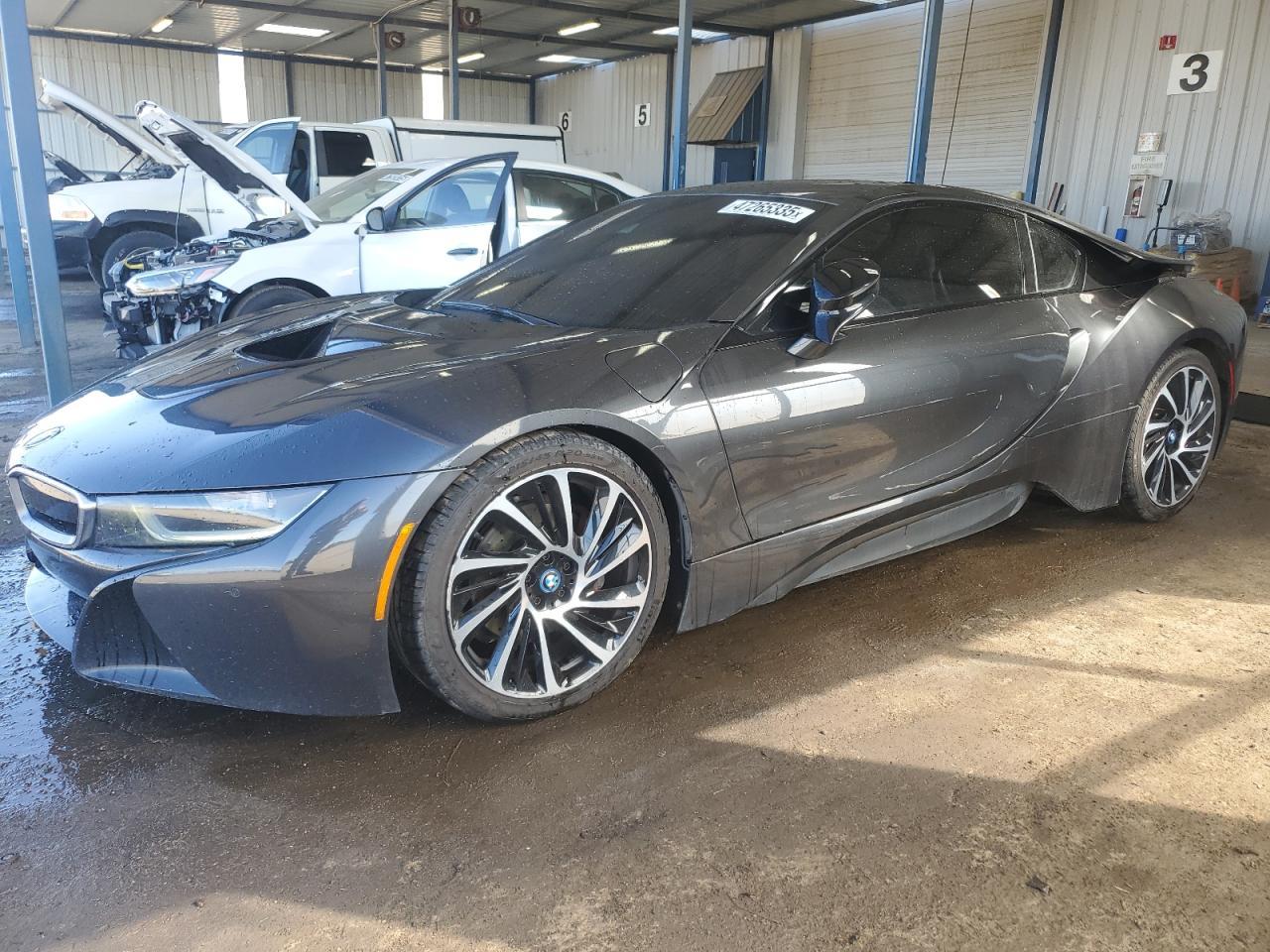2015 BMW I8