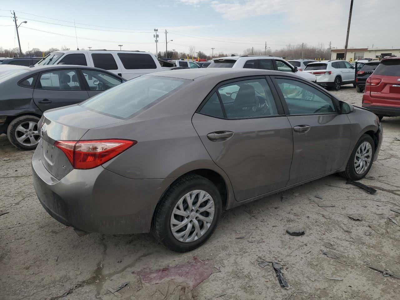 2018 TOYOTA COROLLA L - Image 3