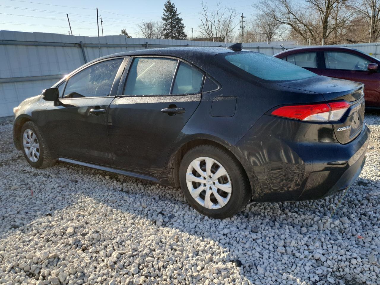2020 TOYOTA COROLLA LE - Фото 2