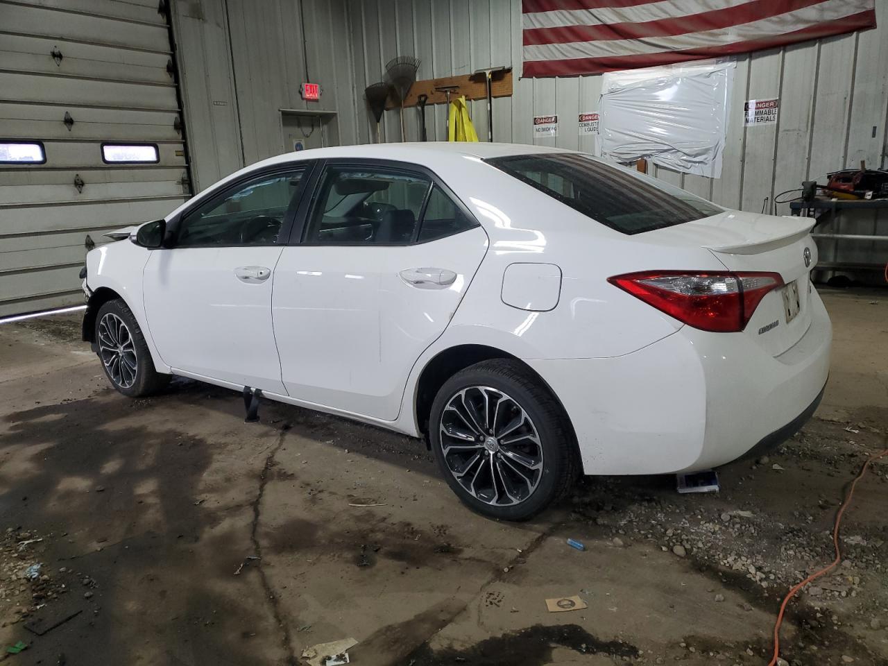 2014 TOYOTA COROLLA L - Image 2