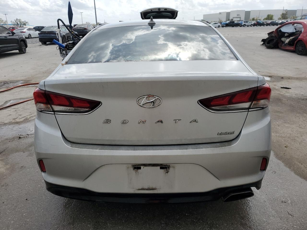 2018 HYUNDAI SONATA SPO - Image 6