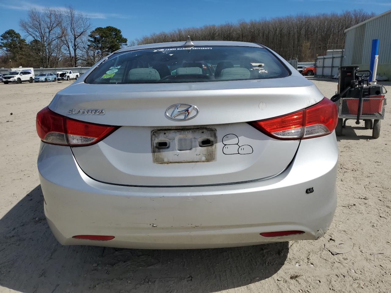 2011 HYUNDAI ELANTRA GL - Image 6