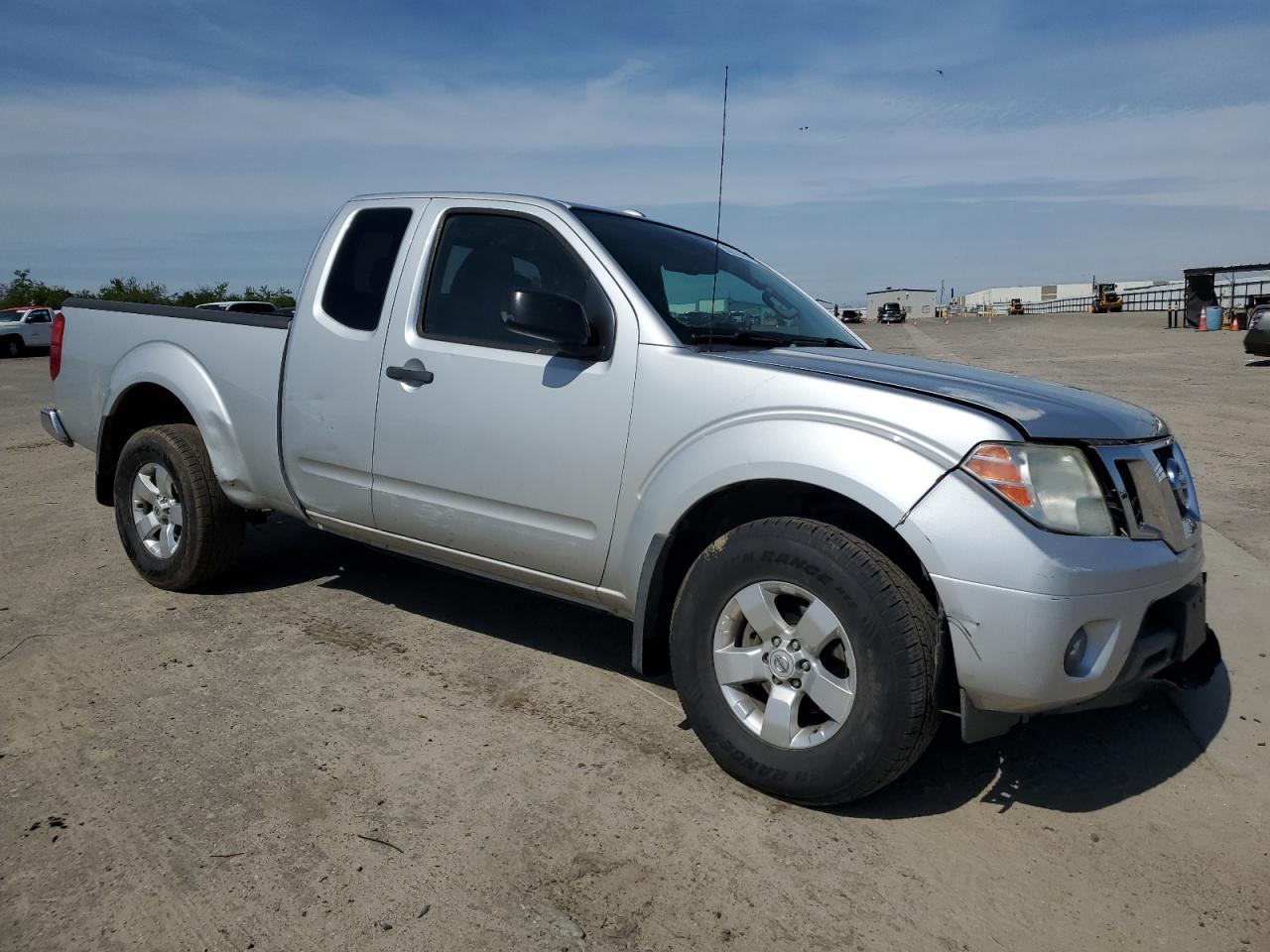 2012 NISSAN FRONTIER S - Image 4