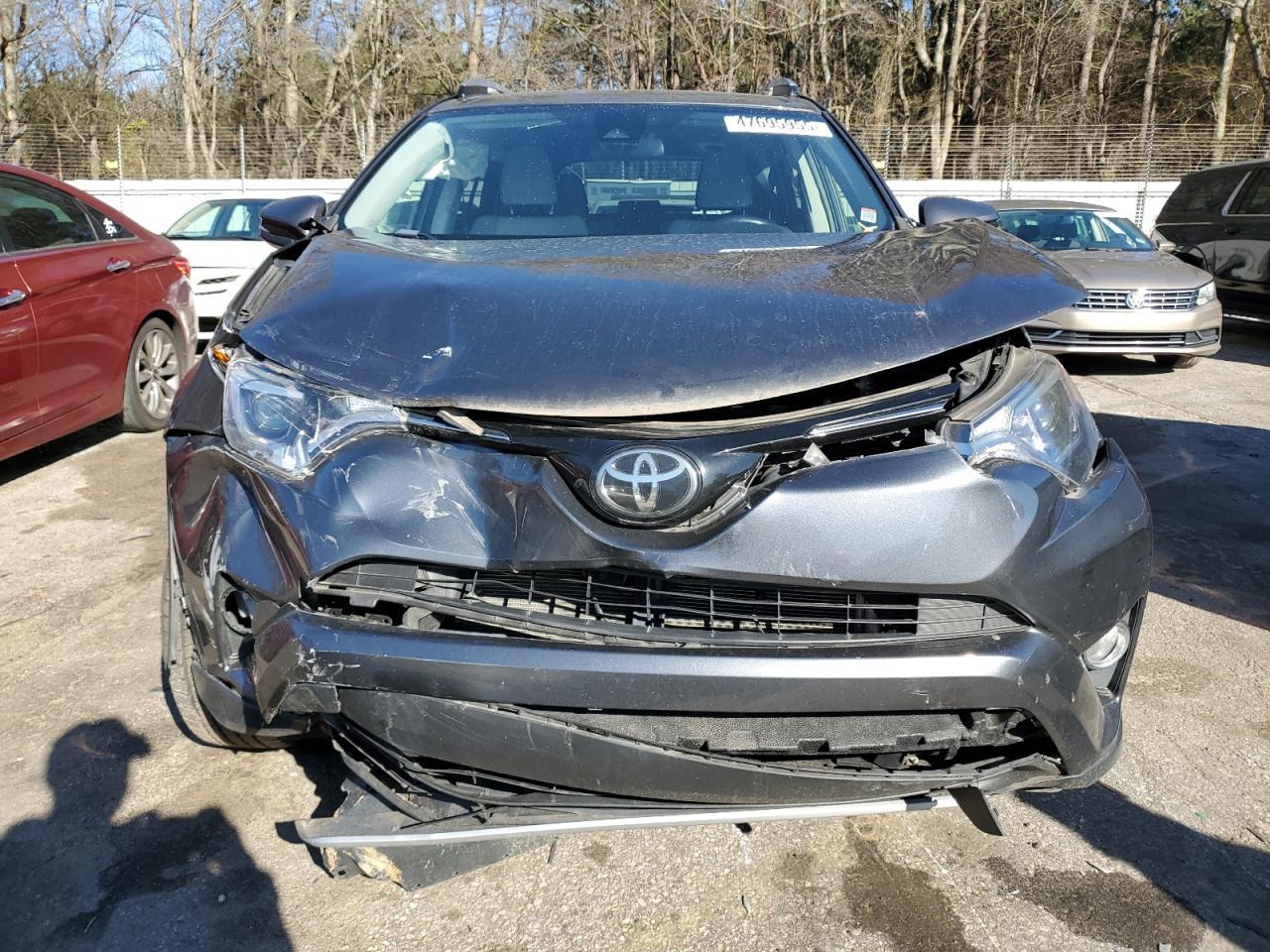 2017 TOYOTA RAV4 XLE - Фото 5