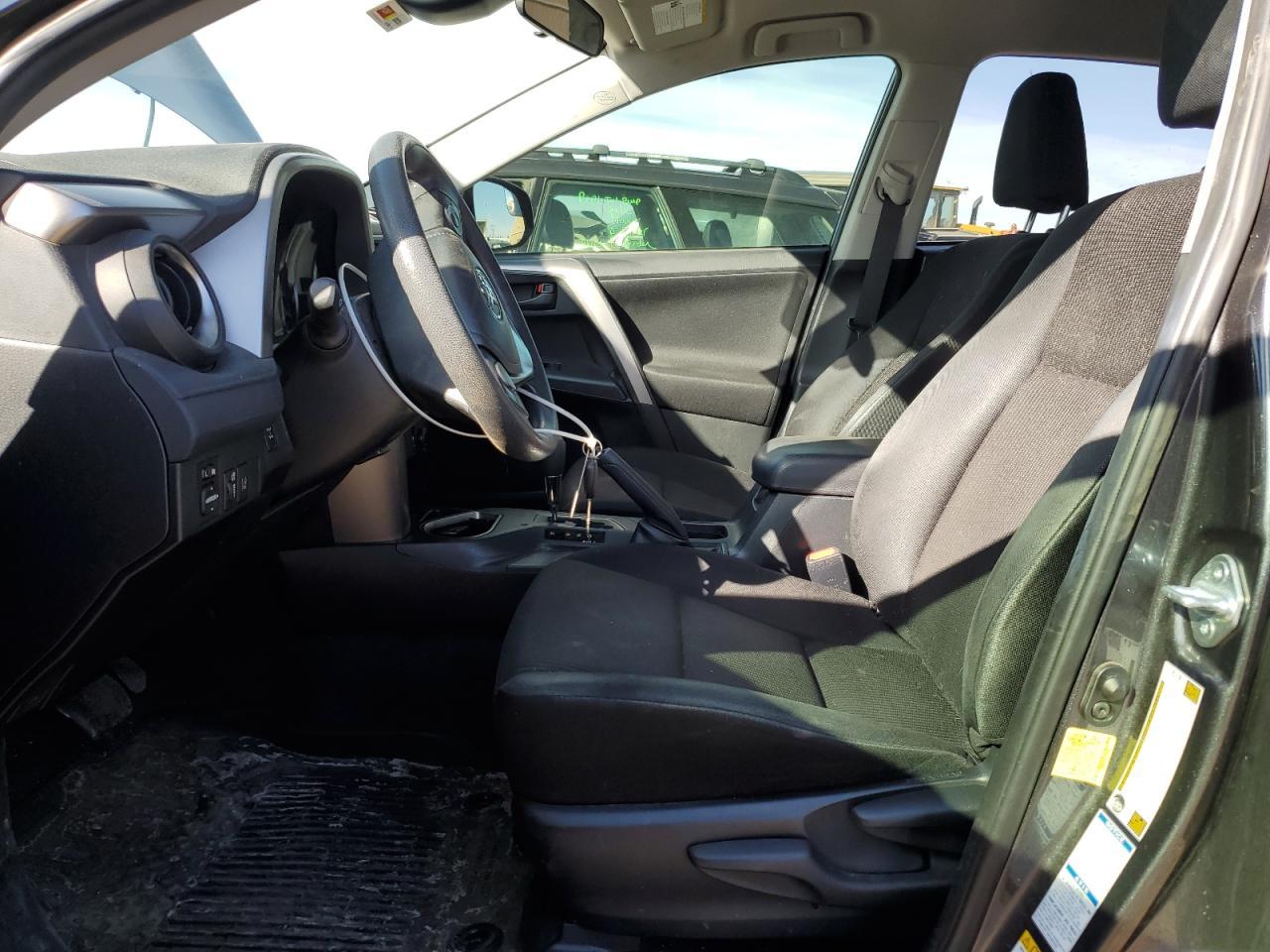 2017 TOYOTA RAV4 LE - Фото 7