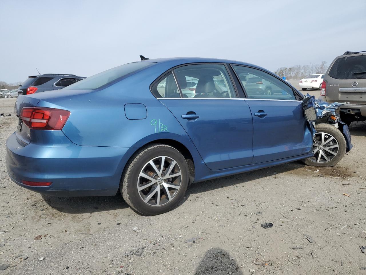 2017 VOLKSWAGEN JETTA SE - Image 3