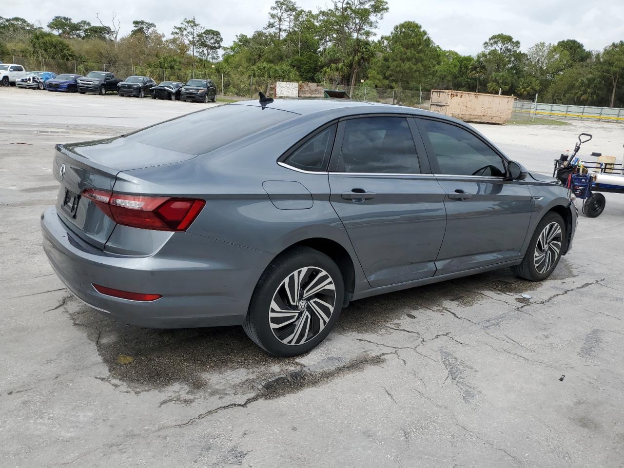 2020 VOLKSWAGEN JETTA SEL - Фото 3