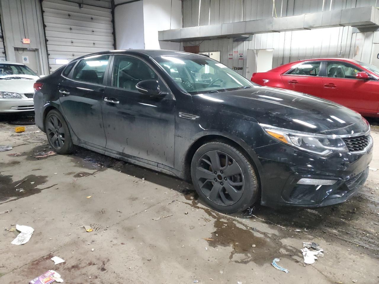 2019 KIA OPTIMA LX - Фото 4