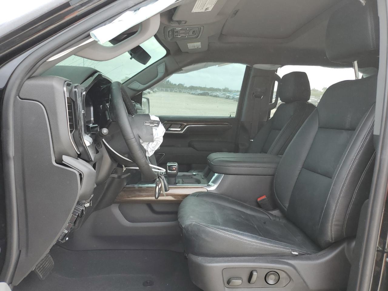 2024 CHEVROLET SILVERADO - Image 7
