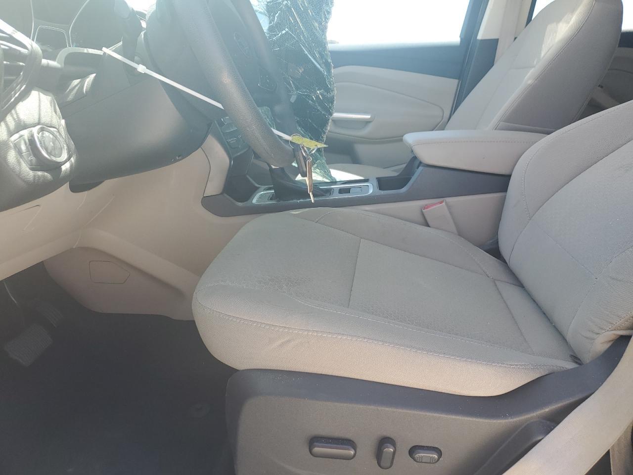 2017 FORD ESCAPE SE - Фото 7