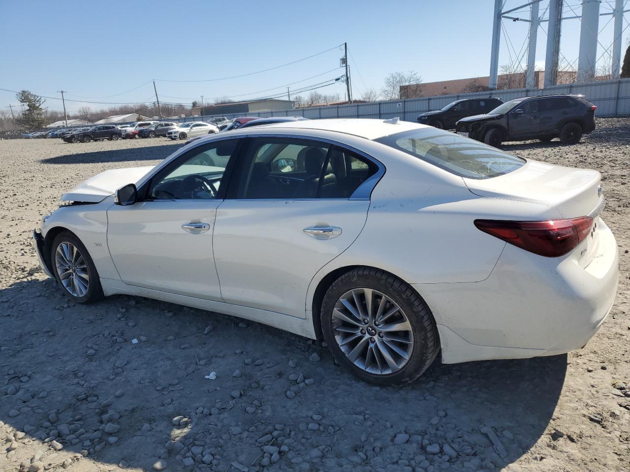 2019 INFINITI Q50 LUXE - Image 2