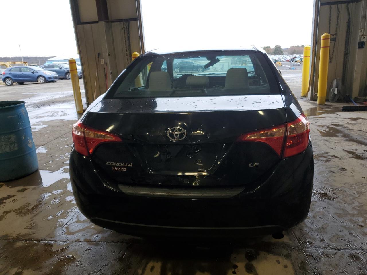 2019 TOYOTA COROLLA L - Image 6