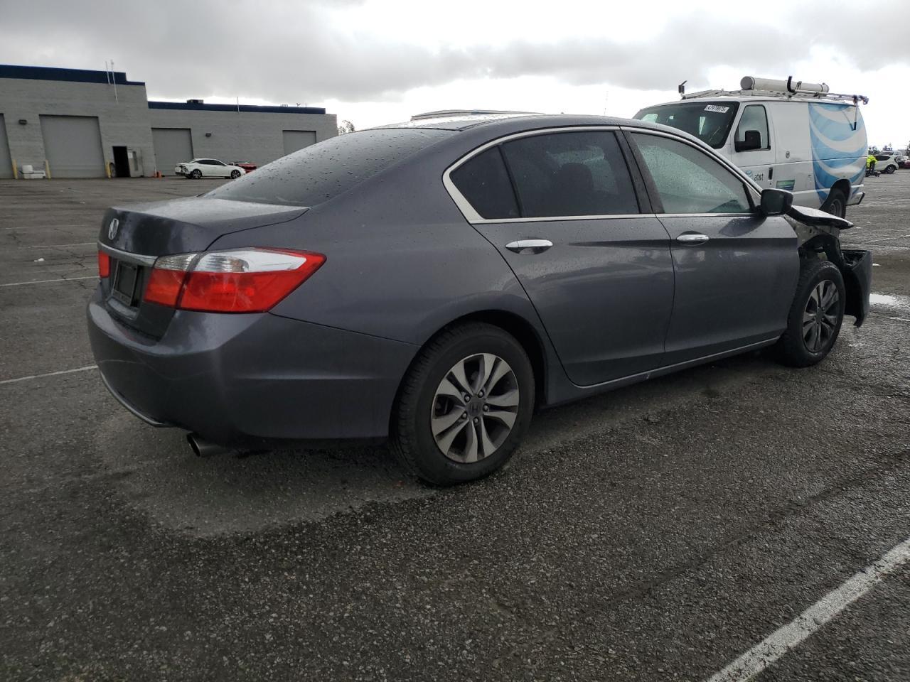 2014 HONDA ACCORD LX - Фото 3