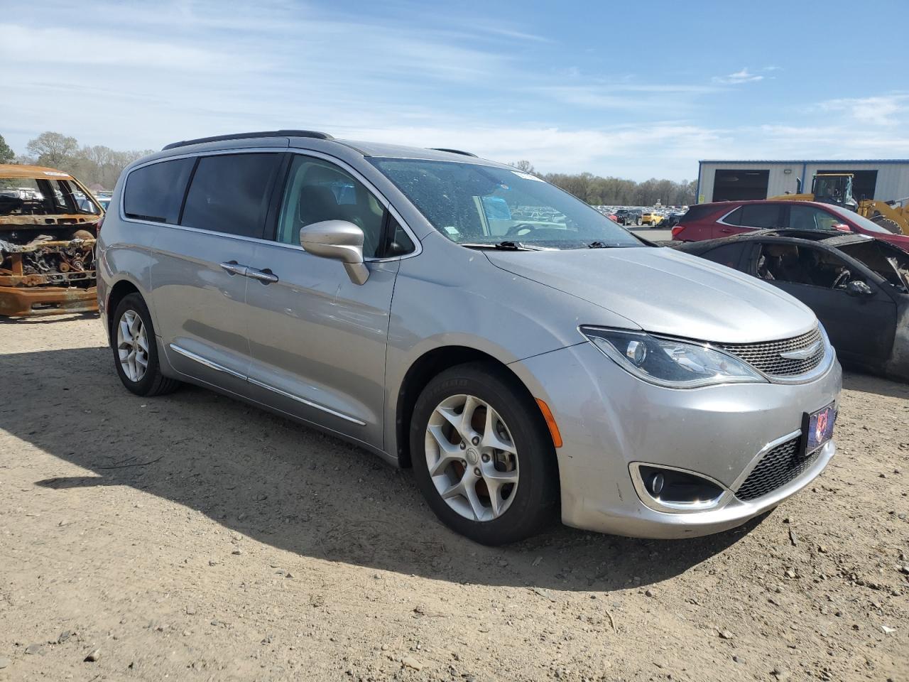 2017 CHRYSLER PACIFICA T - Image 4