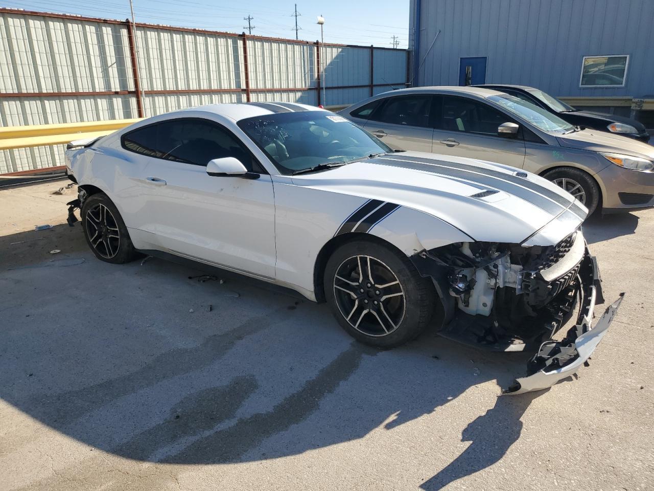 2018 FORD MUSTANG - Image 4