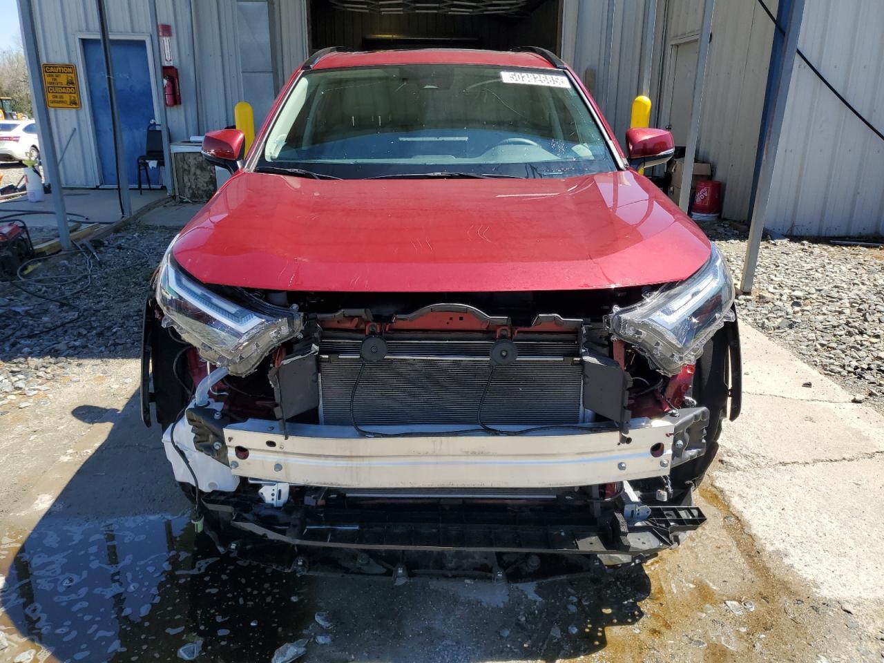2024 TOYOTA RAV4 XLE P - Фото 5