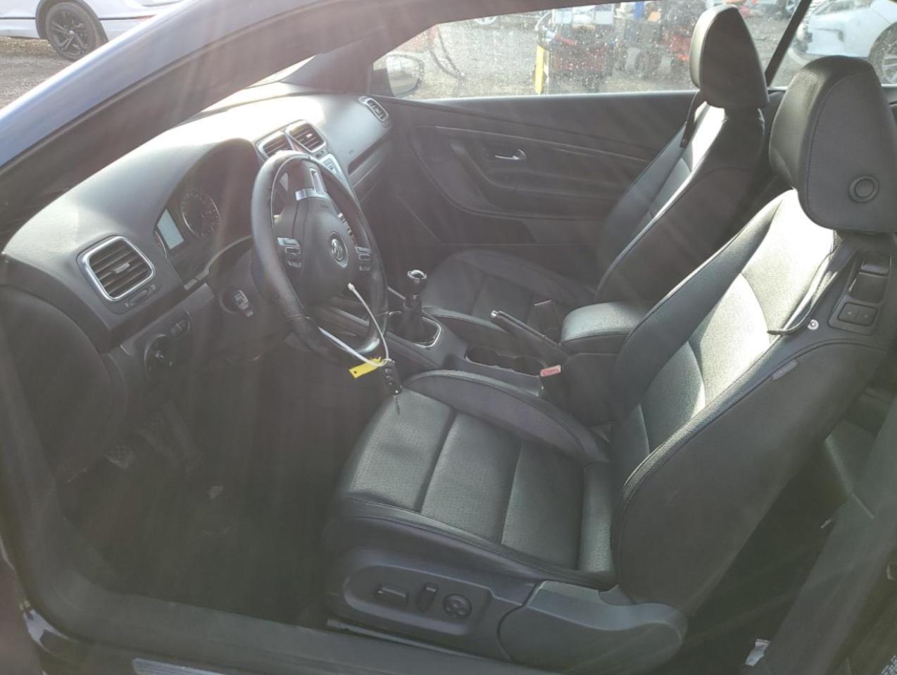 2011 VOLKSWAGEN EOS KOMFOR - Image 7