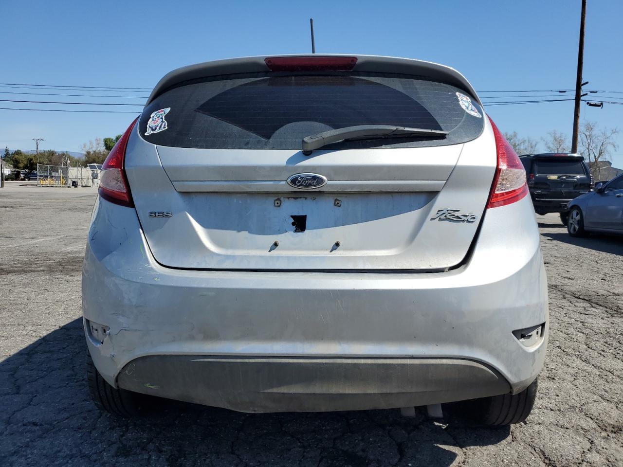 2012 FORD FIESTA SES - Image 6