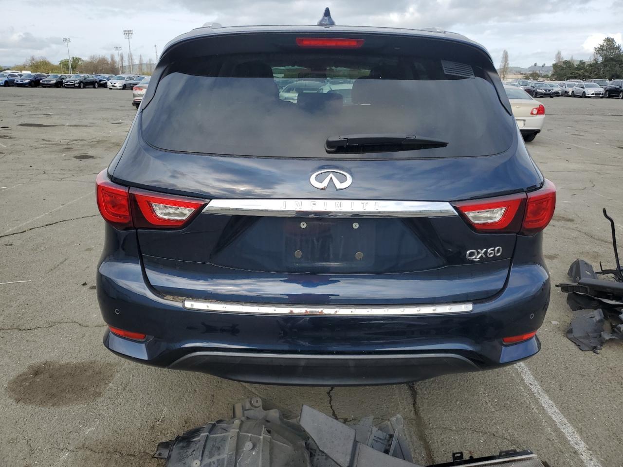 2017 INFINITI QX60 - Фото 6