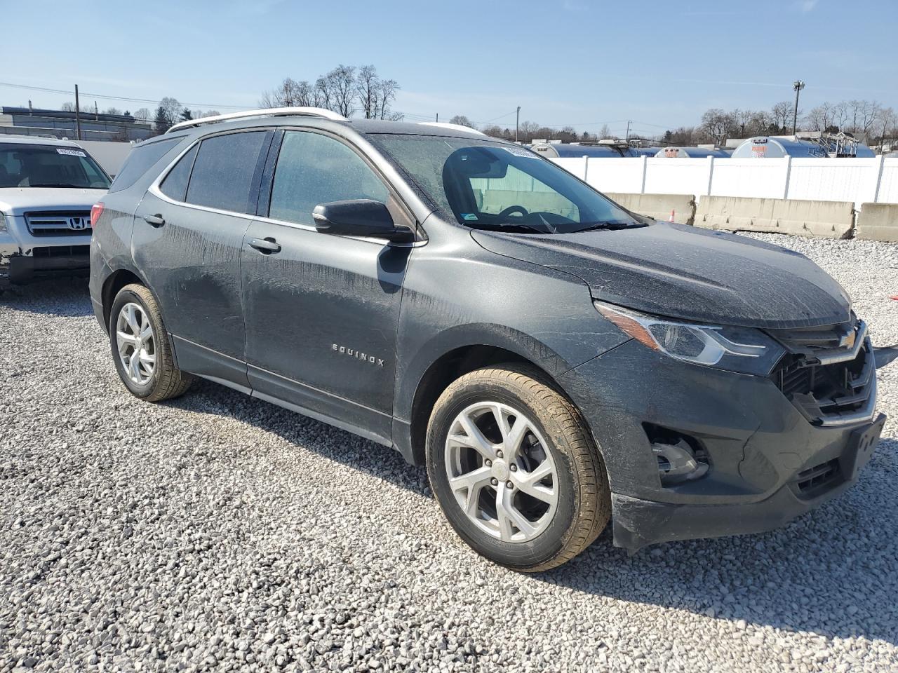 2019 CHEVROLET EQUINOX LT - Image 4