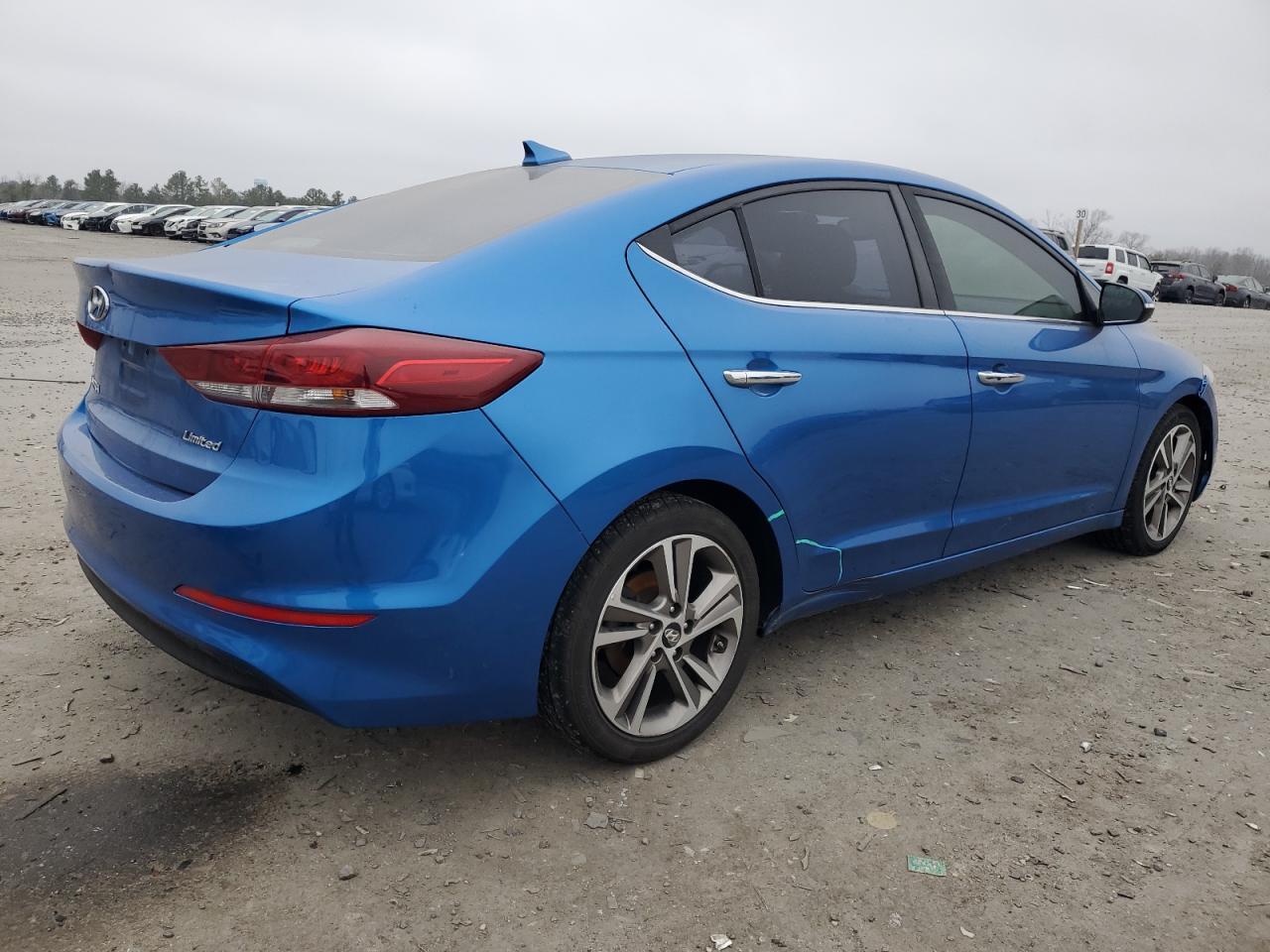 2017 HYUNDAI ELANTRA SE - Image 3