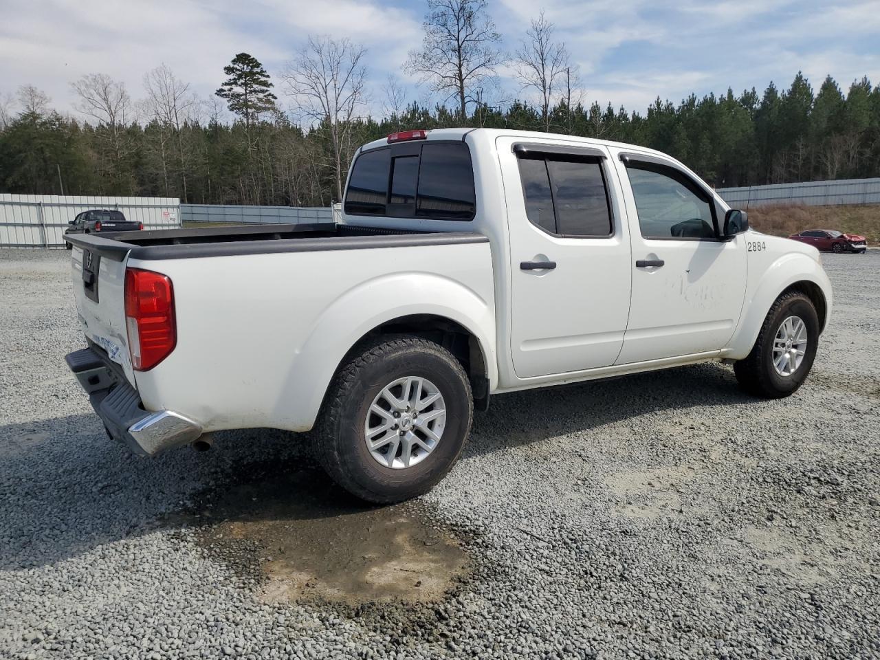 2019 NISSAN FRONTIER S - Image 3