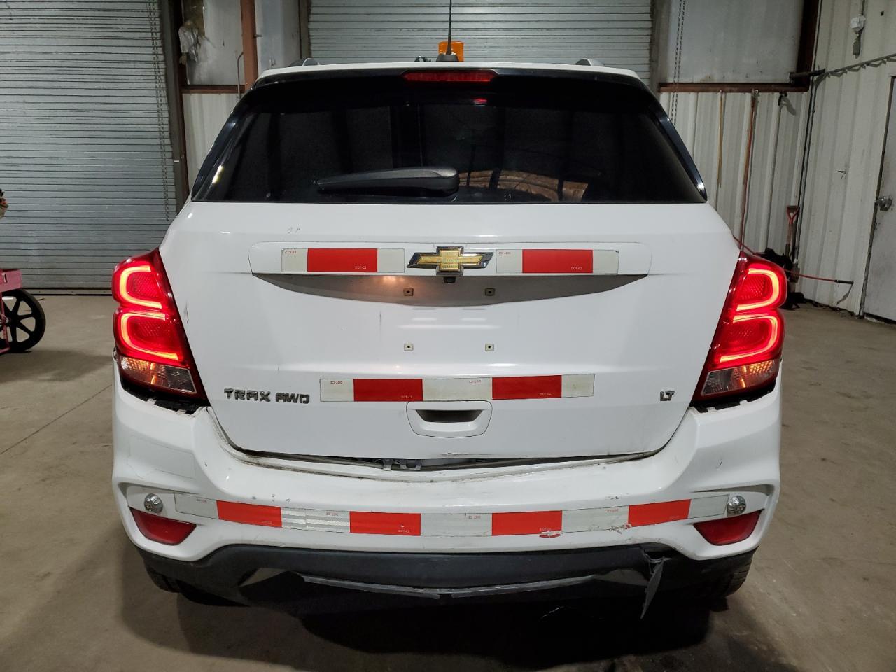 2019 CHEVROLET TRAX 1LT - Фото 6