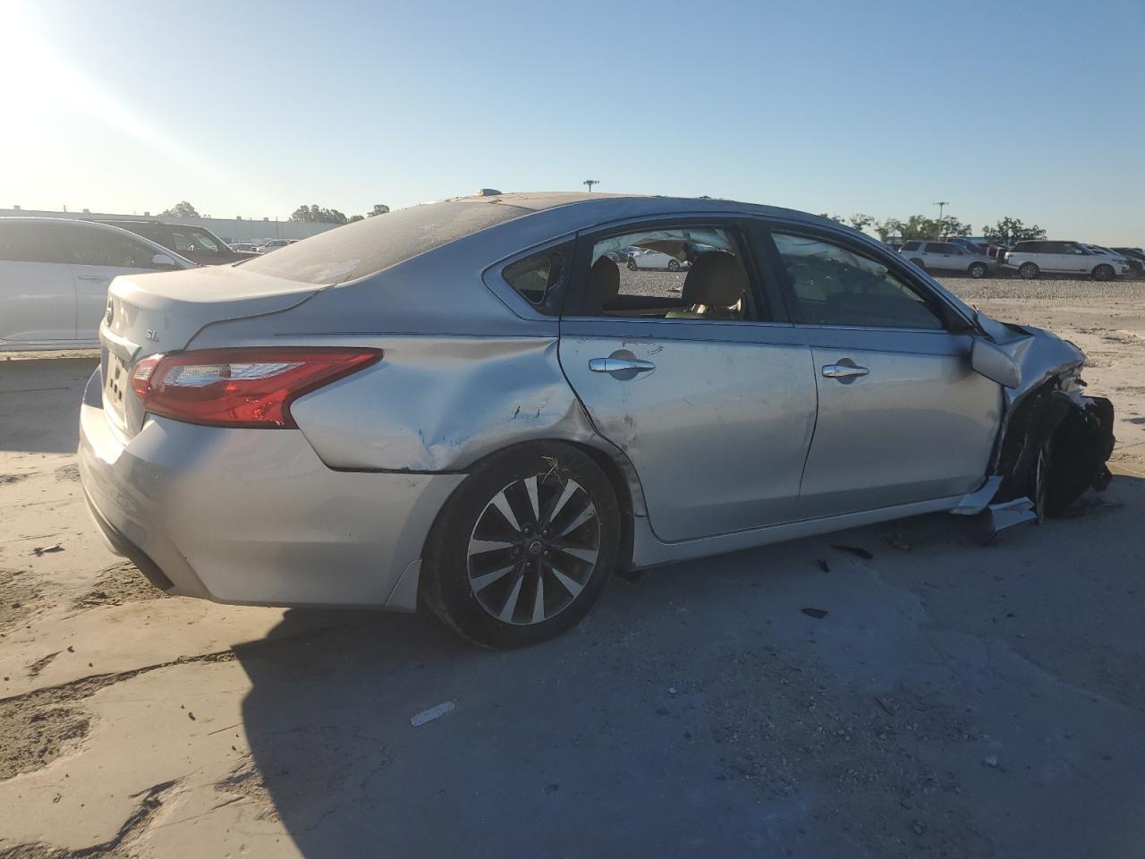 2016 NISSAN ALTIMA 2.5 - Image 3