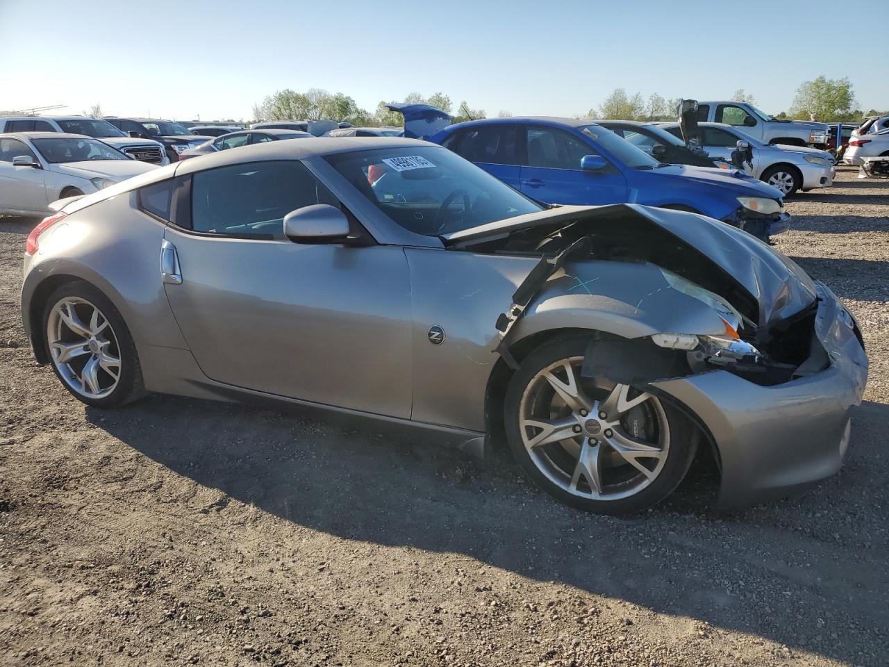 2010 NISSAN 370Z - Фото 4