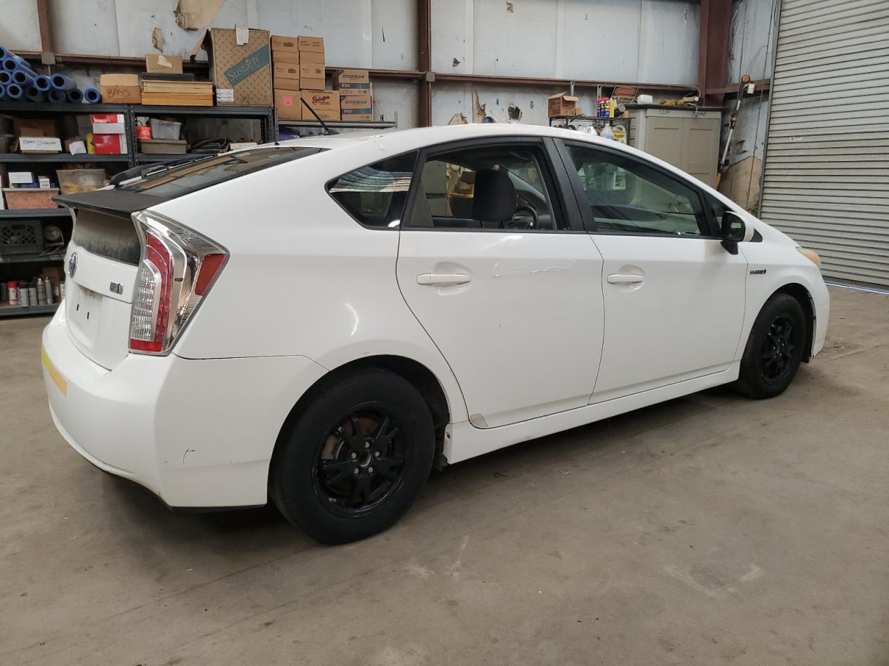 2013 TOYOTA PRIUS - Фото 3