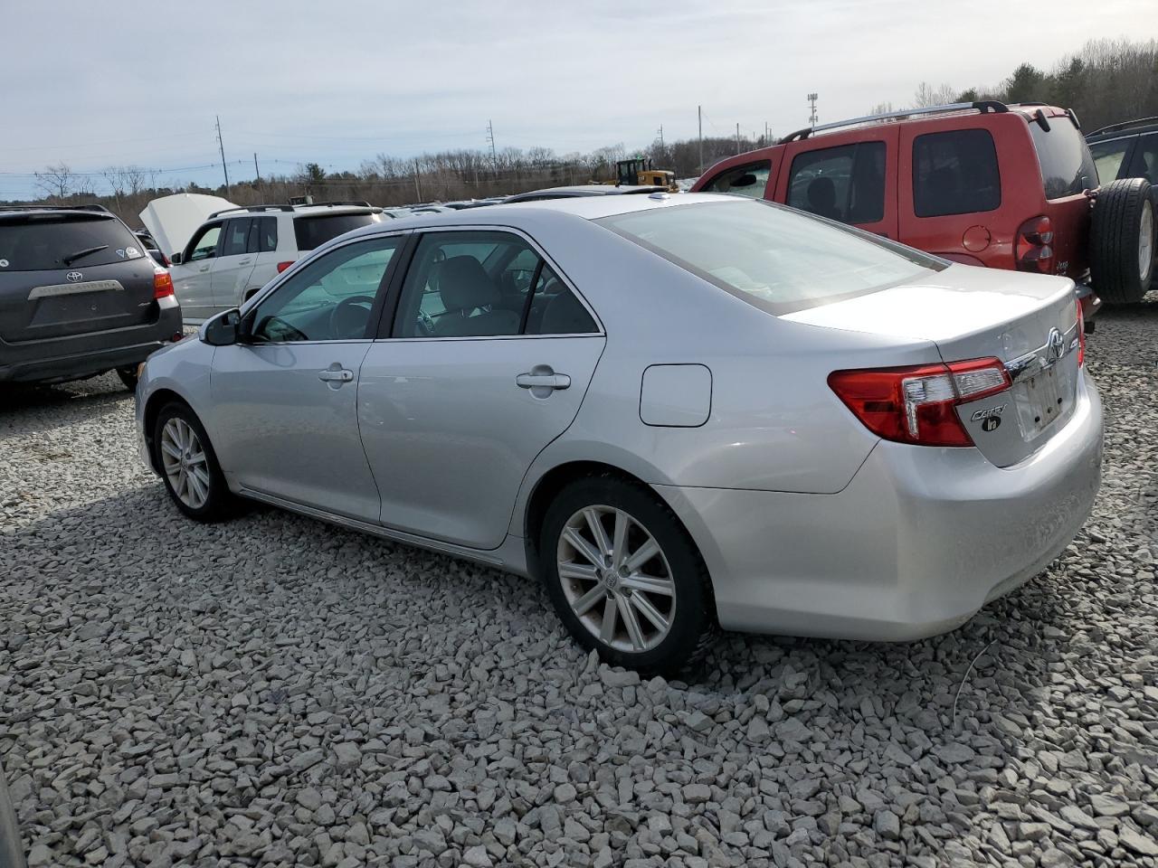 2013 TOYOTA CAMRY L - Фото 2