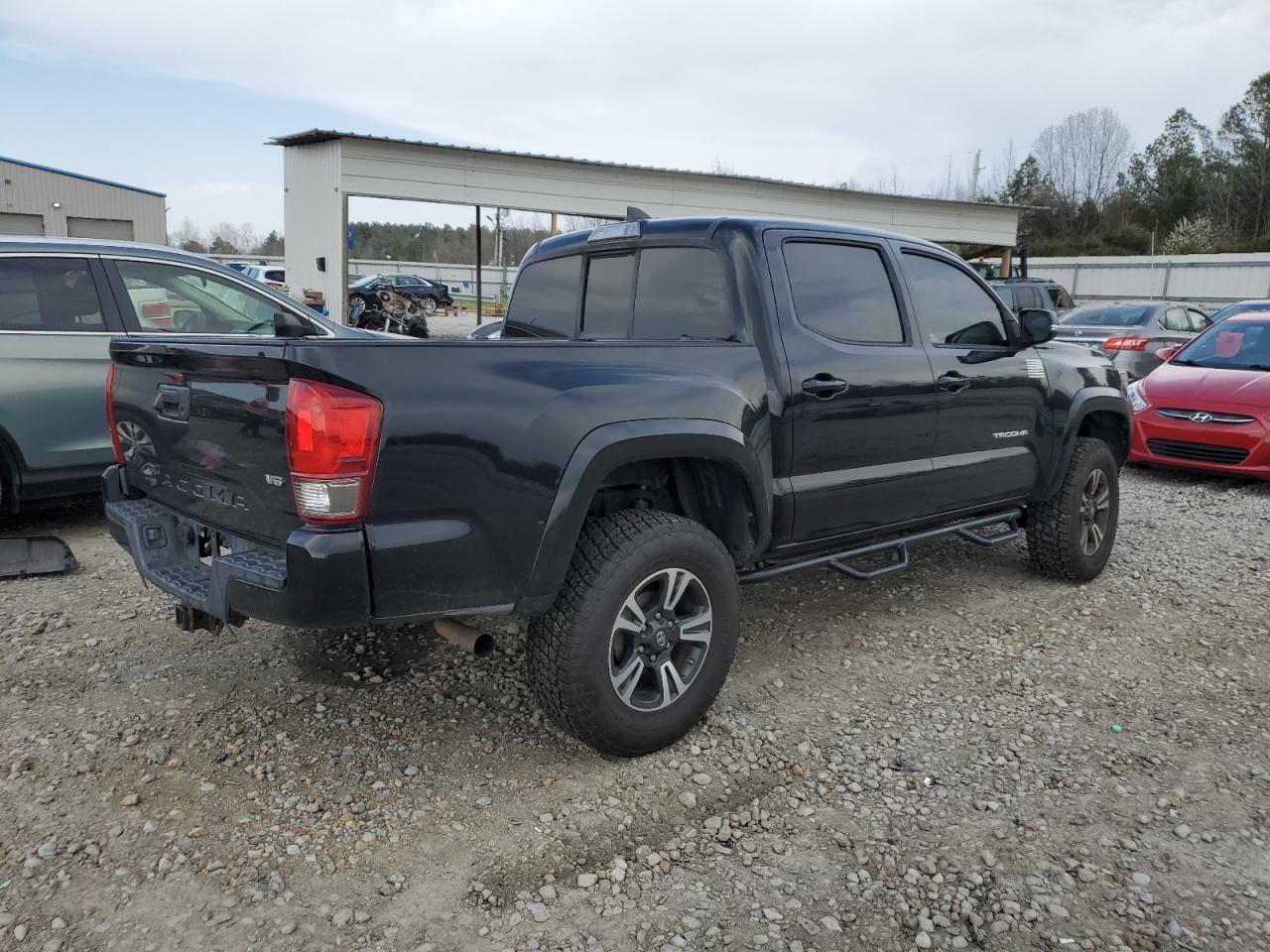 2016 TOYOTA TACOMA DOU - Фото 3