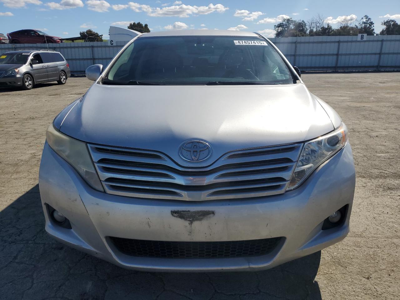 2011 TOYOTA VENZA - Фото 5