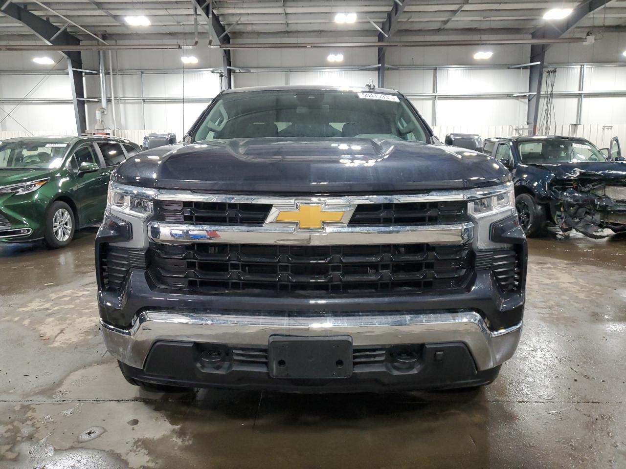 2024 CHEVROLET SILVERADO - Image 5