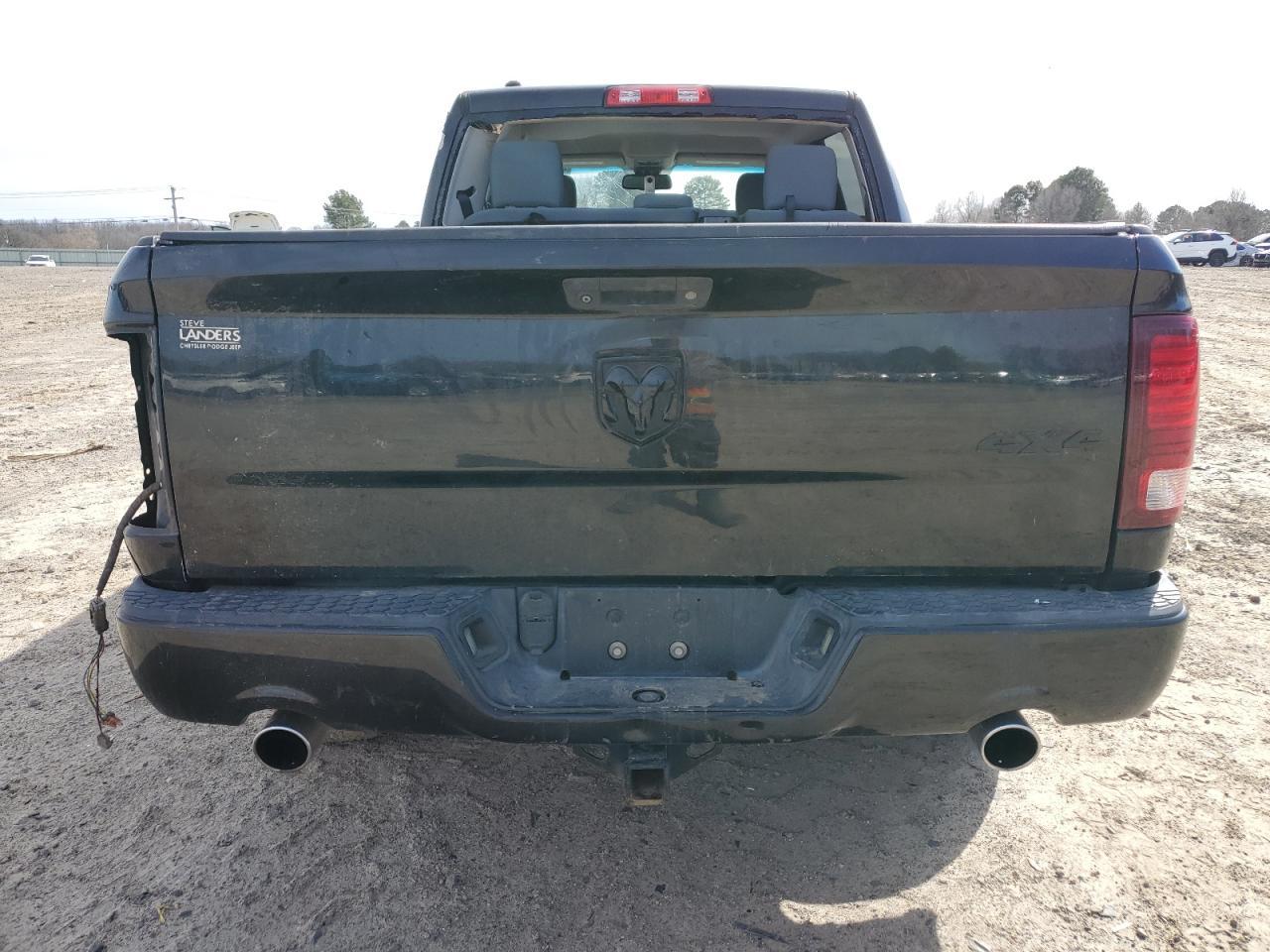 2015 RAM 1500 ST - Image 6