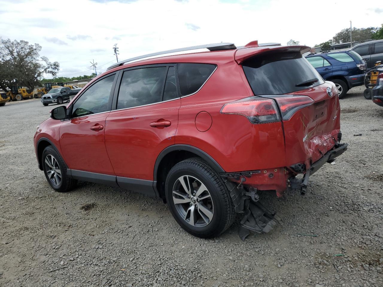 2016 TOYOTA RAV4 XLE - Image 2